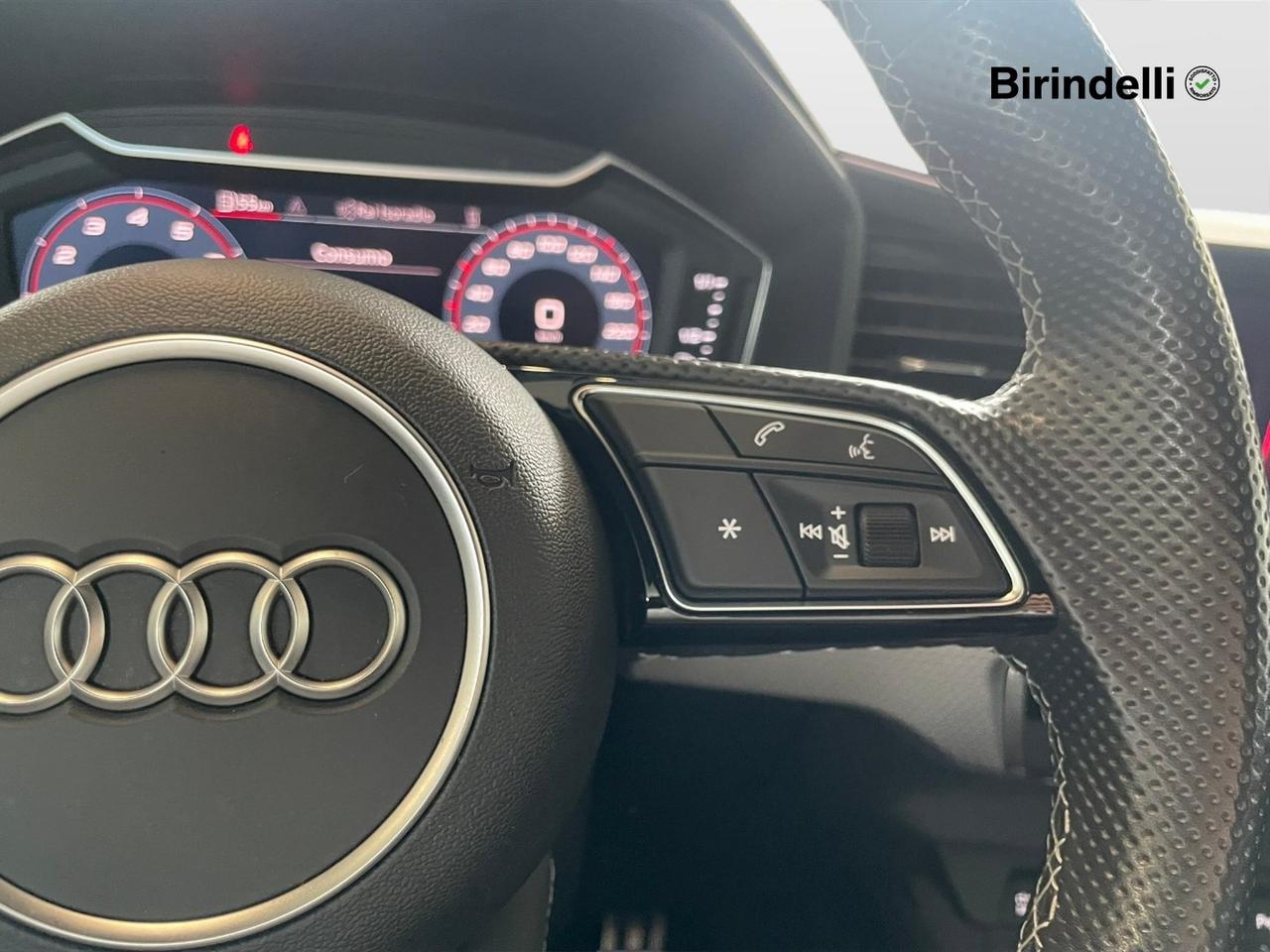 AUDI A1 2ª serie - A1 allstreet 30 TFSI S tronic Identity Contrast
