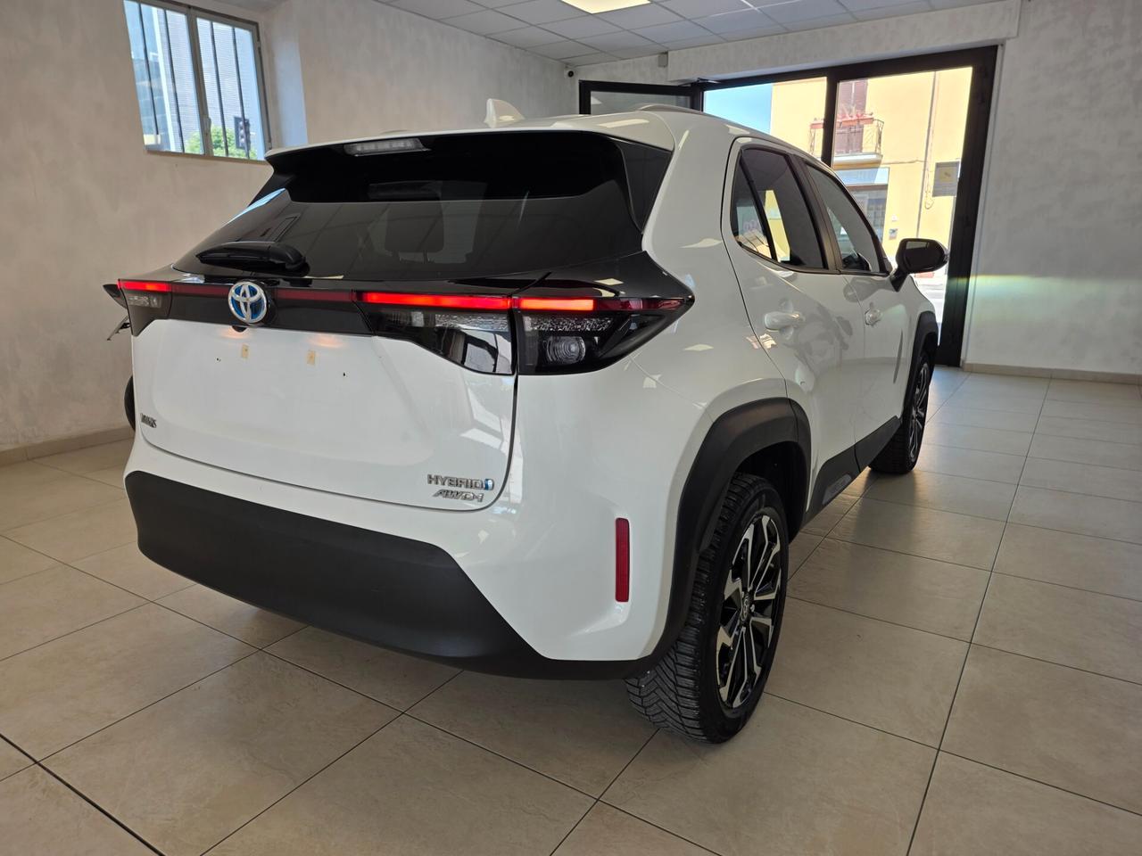 Toyota Yaris Cross 1.5 Hybrid 5p. E-CVT AWD-i Lounge