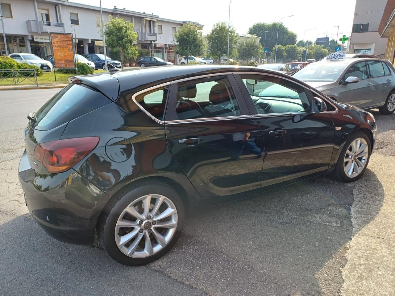 Opel Astra 1.7 CDTI 110 cv 5 porte Cosmo