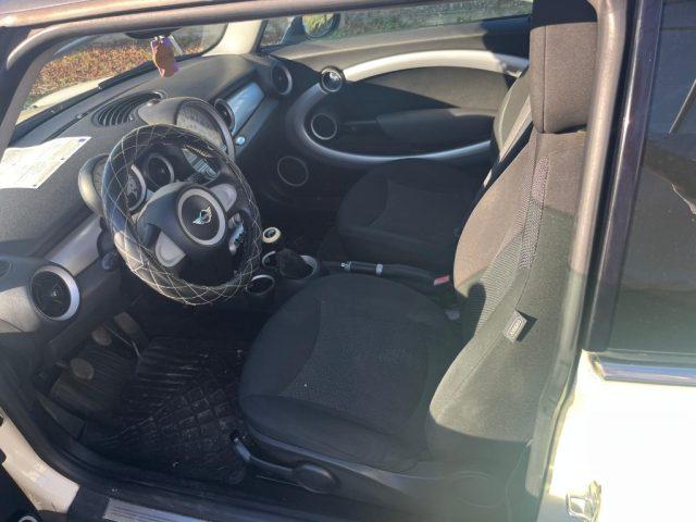 MINI Cooper D 1.6 16V Cooper D