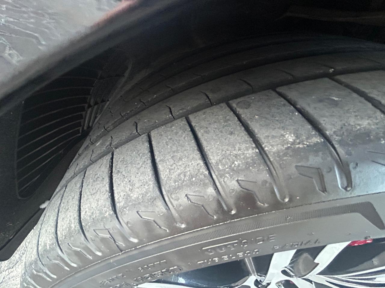 Porsche Macan turbo performance 440CV