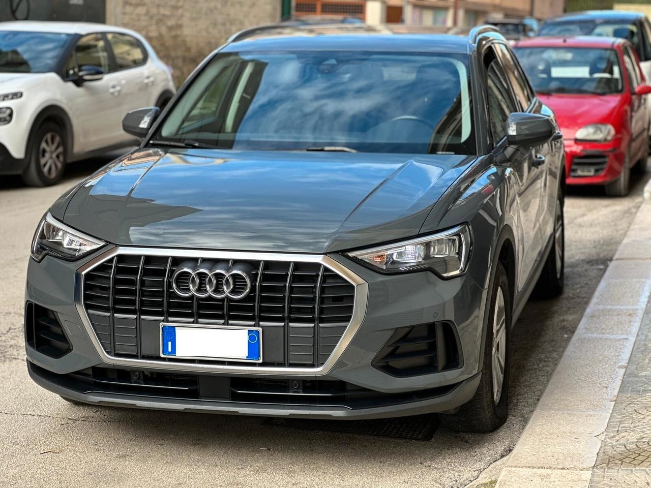 Audi Q3 2.0 TDI S tronic Advanced *FULL*