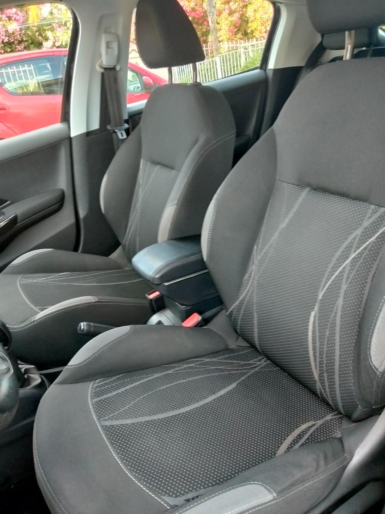 Peugeot 208 1.2 VTi 82 CV 5 porte Allure