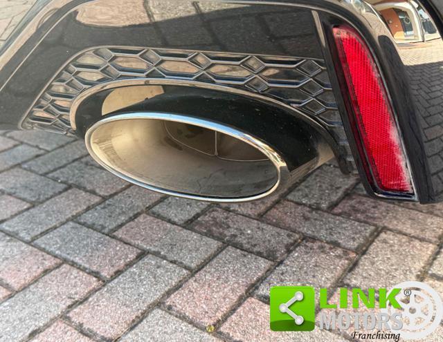 AUDI RS6 Avant 4.0 TFSI V8 quattro tiptronic Performance