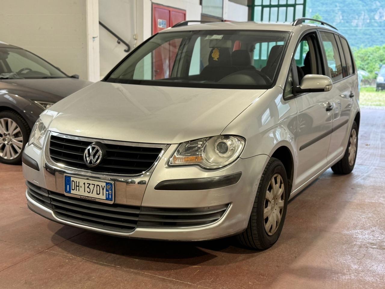 Volkswagen Touran 1.9 TDI 105CV Highline 7 POSTI