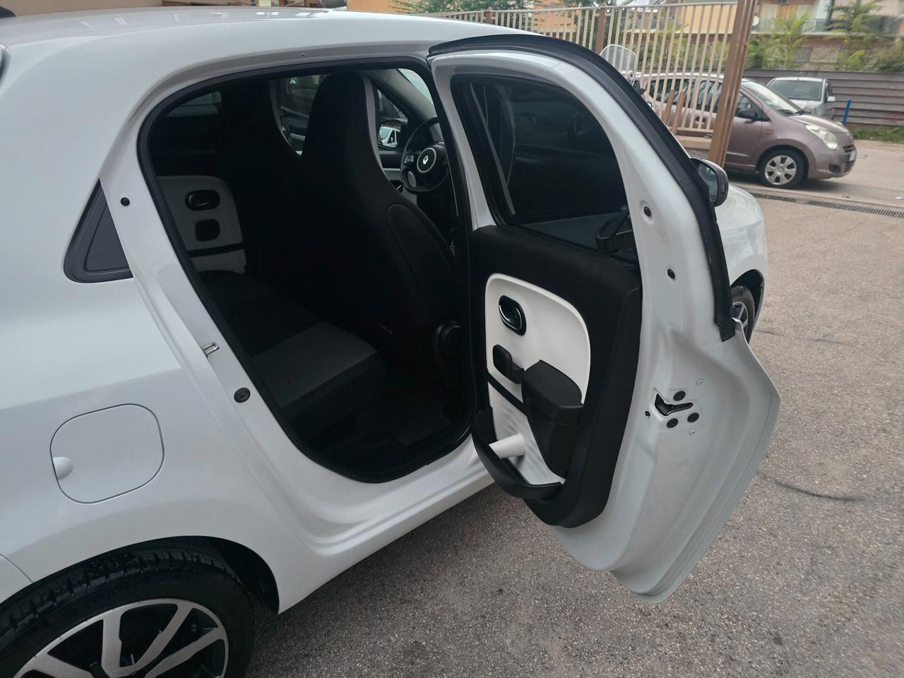 Renault Twingo SCe Live