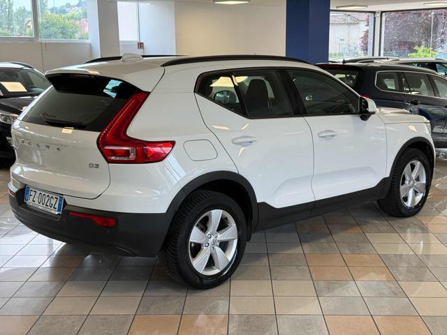 VOLVO XC40 D3 Business