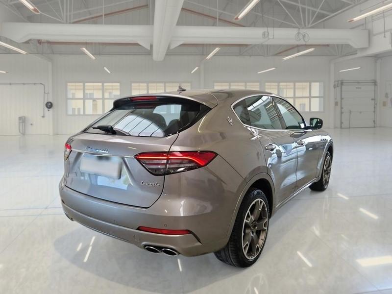 MASERATI LEVANTE GT AWD HYBRID AUTOM