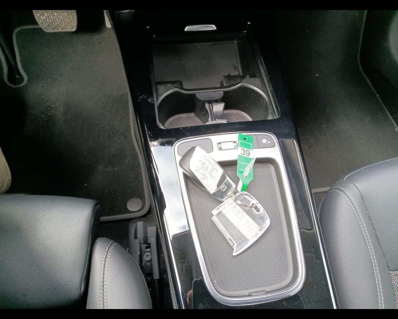 Mercedes-Benz CLA Sh.Brake - X118 2023 - CLA Shooting Brake 180 d Advanced auto