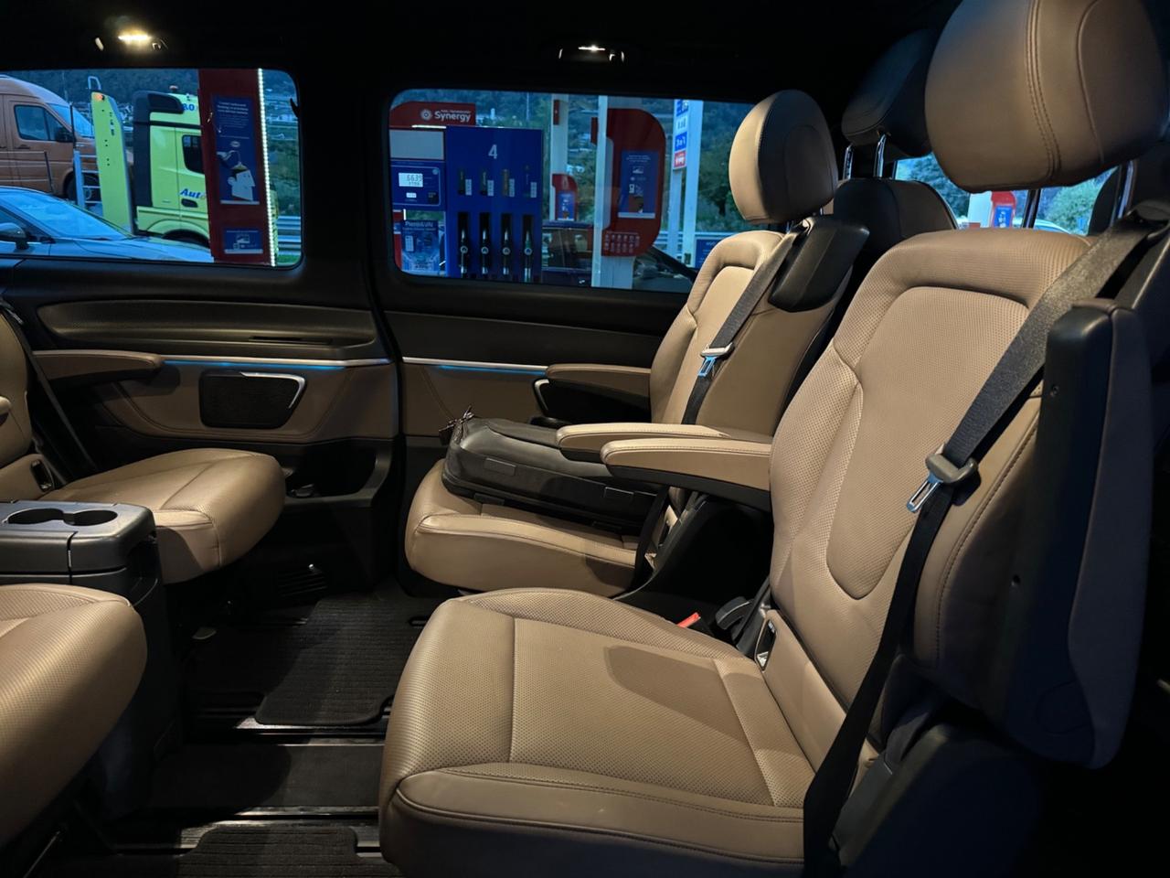 Mercedes-benz V 300 d Automatic 4Matic Premium Business Long