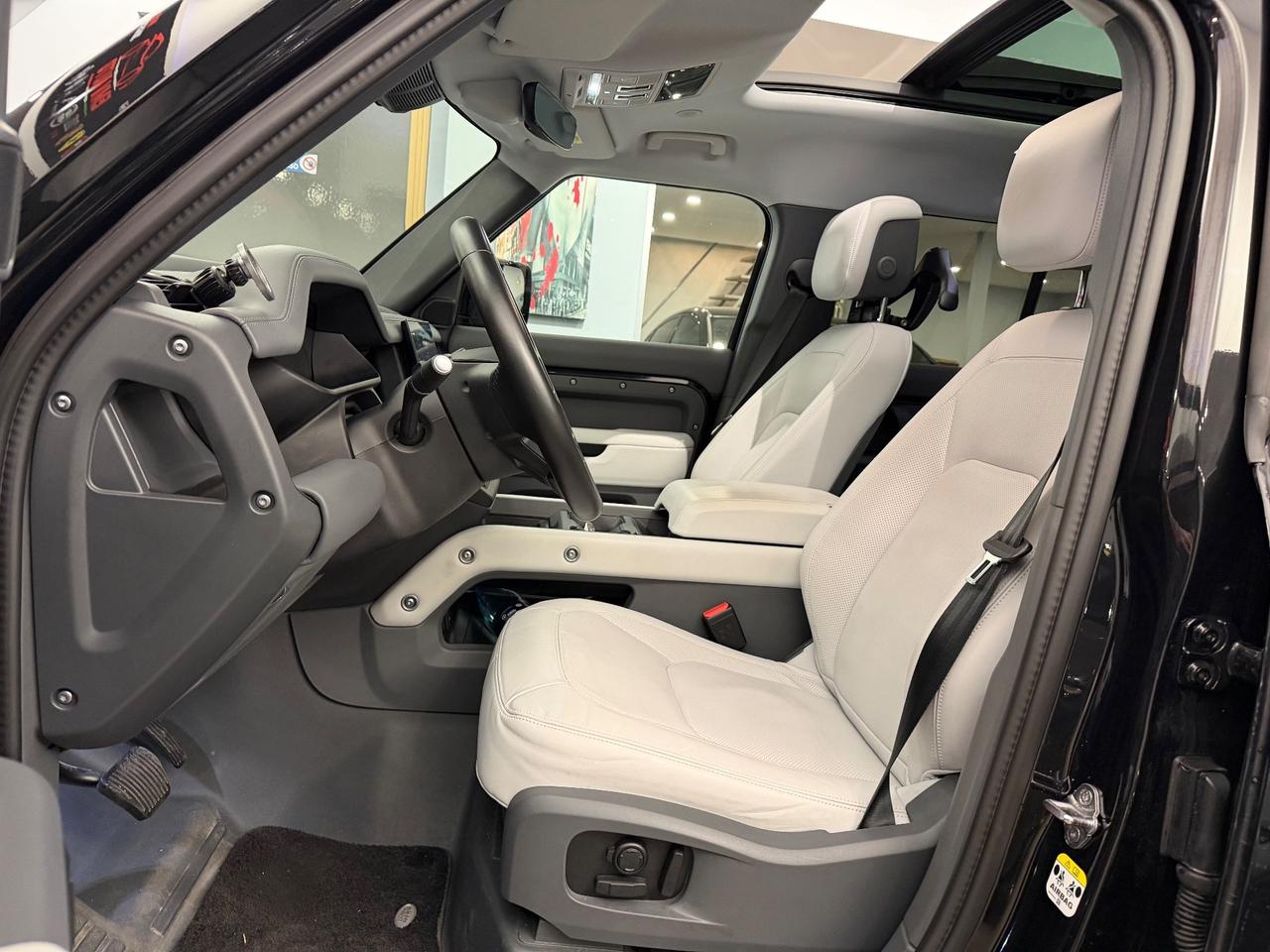 Land Rover Defender 110 3.0D I6 300 CV AWD Auto HSE