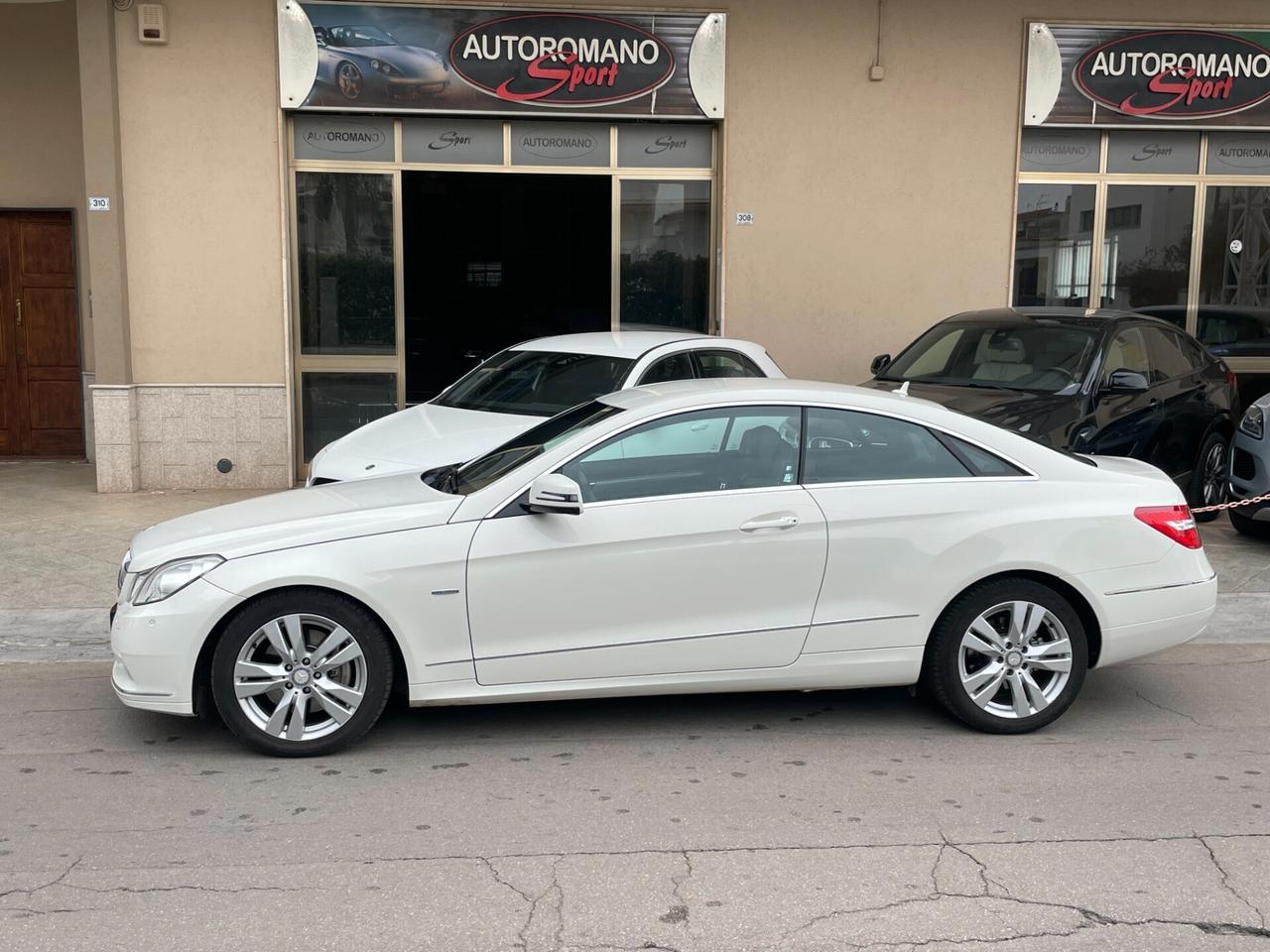 Mercedes-benz E 250 E 250 CDI Coupé BlueEFFICIENCY Avantgarde