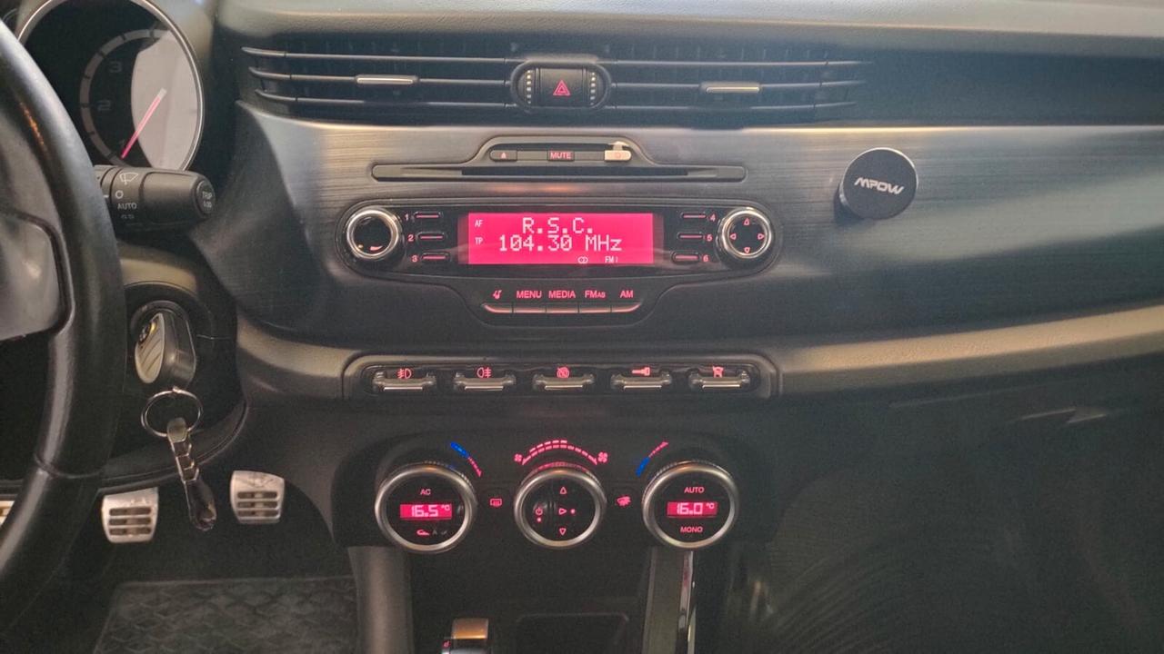 Alfa Romeo Giulietta 2.0 JTDm-2 140 CV Distinctive