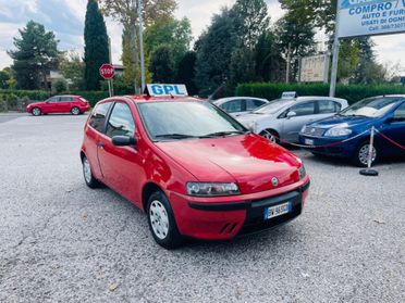 Fiat Punto 1.2i Benzina/Gpl Ok Neopatentati