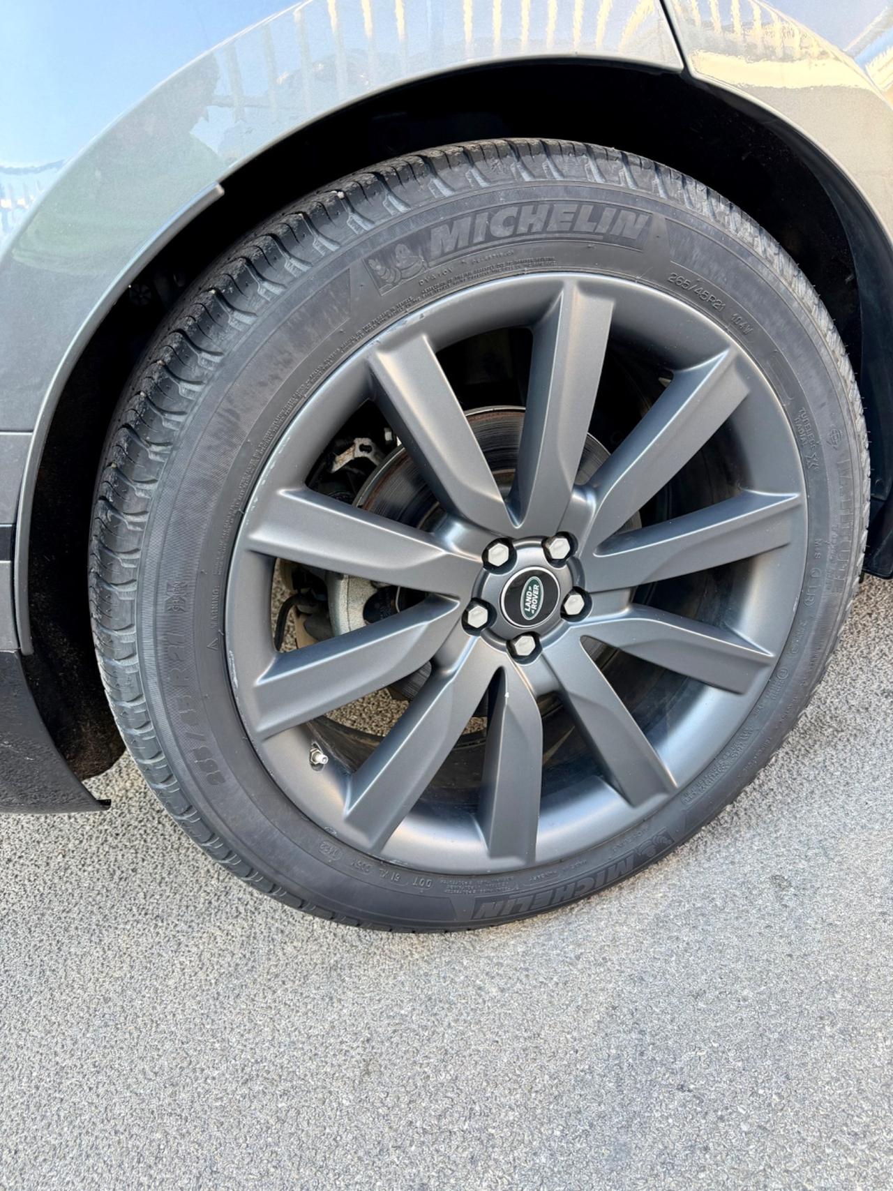 Range Rover Velar 2.0D I4 240 CV R-Dynamic