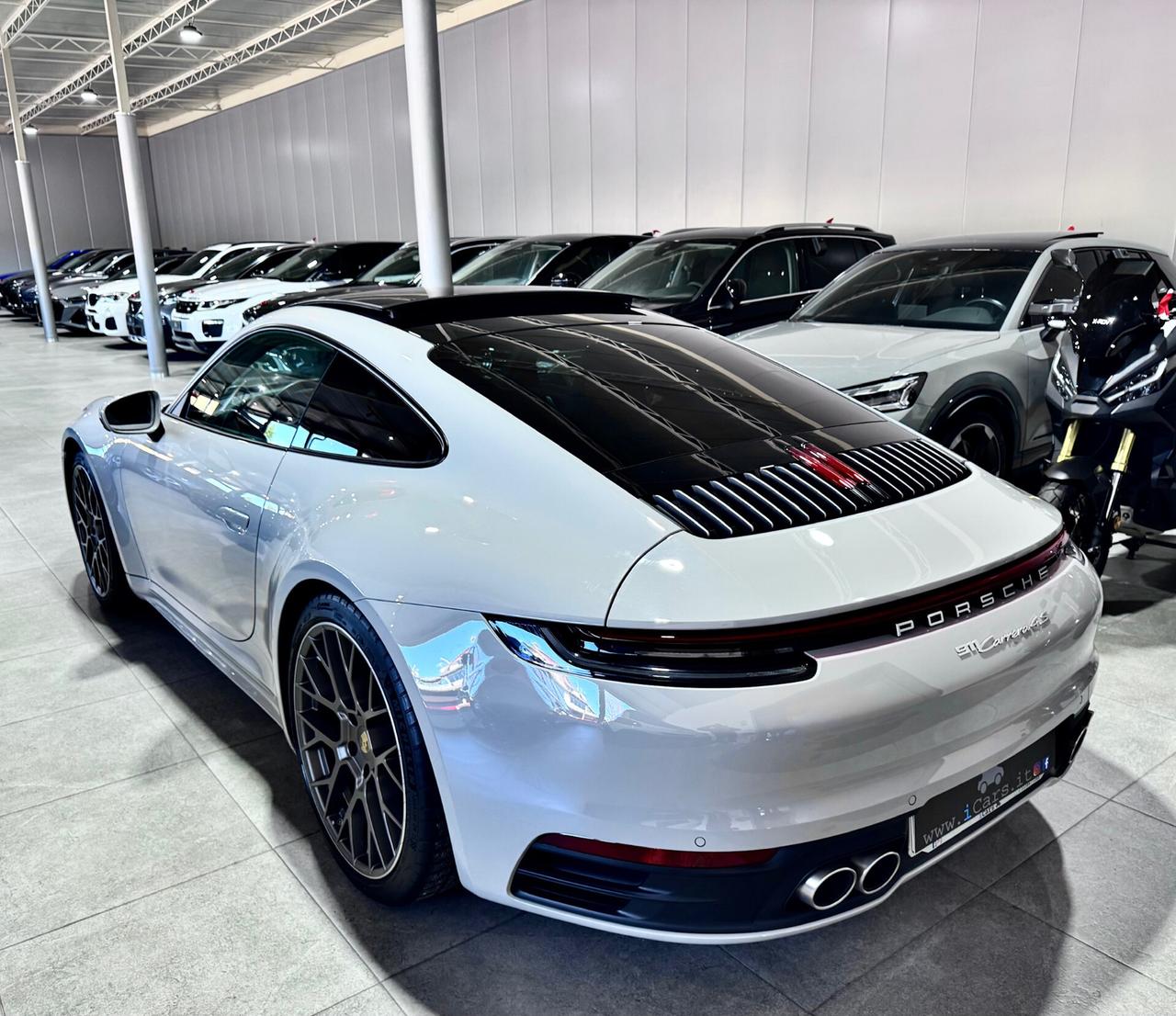 Porsche 911 Carrera 4S