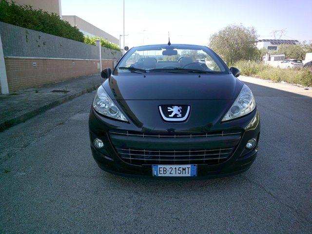PEUGEOT 207 1.6 8V HDi 112CV CC Féline
