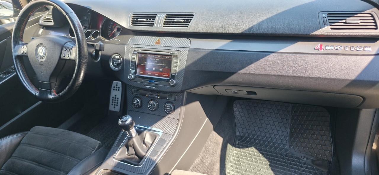 Volkswagen Passat 2.0 16V TDI 4mot. Var. Sportline