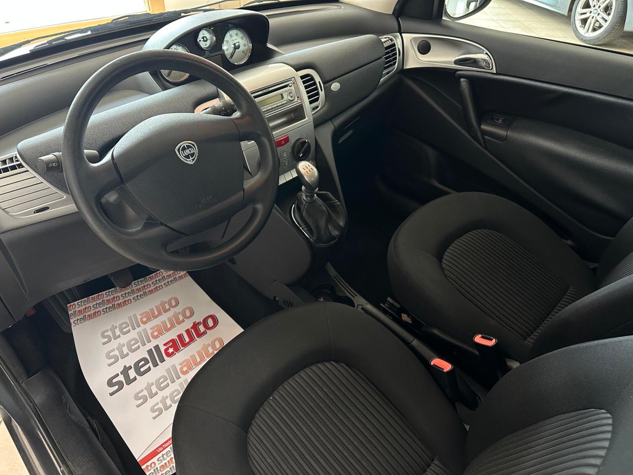 Lancia Ypsilon 1.2 Versus
