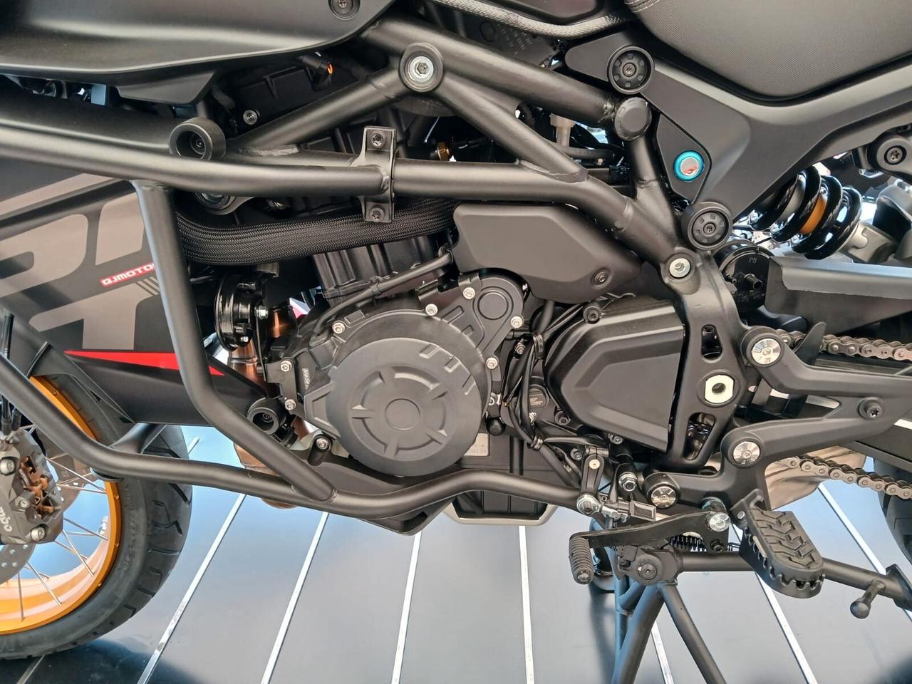 Qj Motor SRT 900 SX-NUOVA-PRONTA CONSEGNA