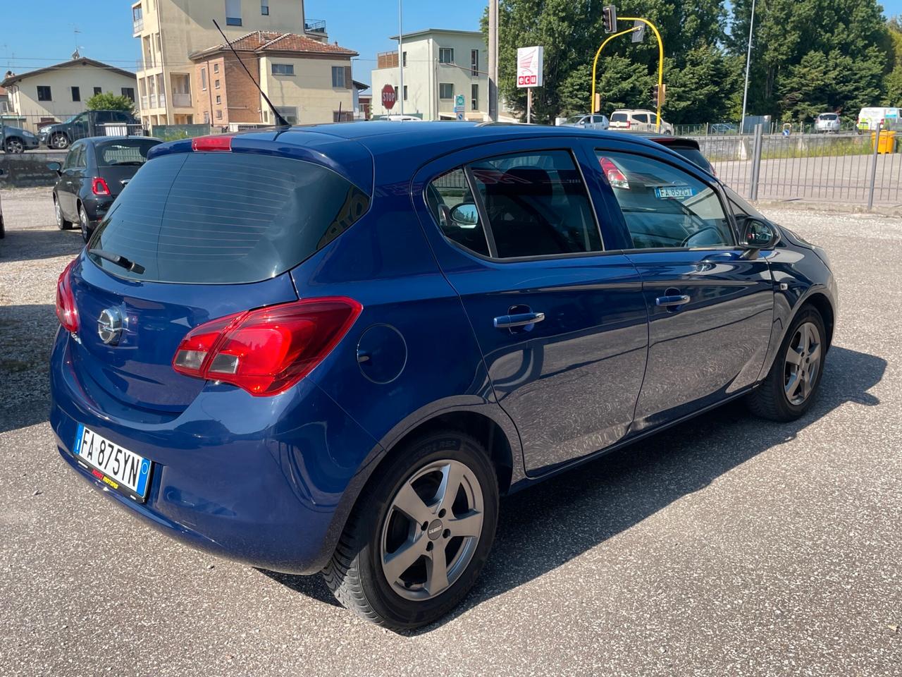 Opel Corsa 1.4 90CV GPL Tech 5 porte Cosmo X NEOPATENTATI