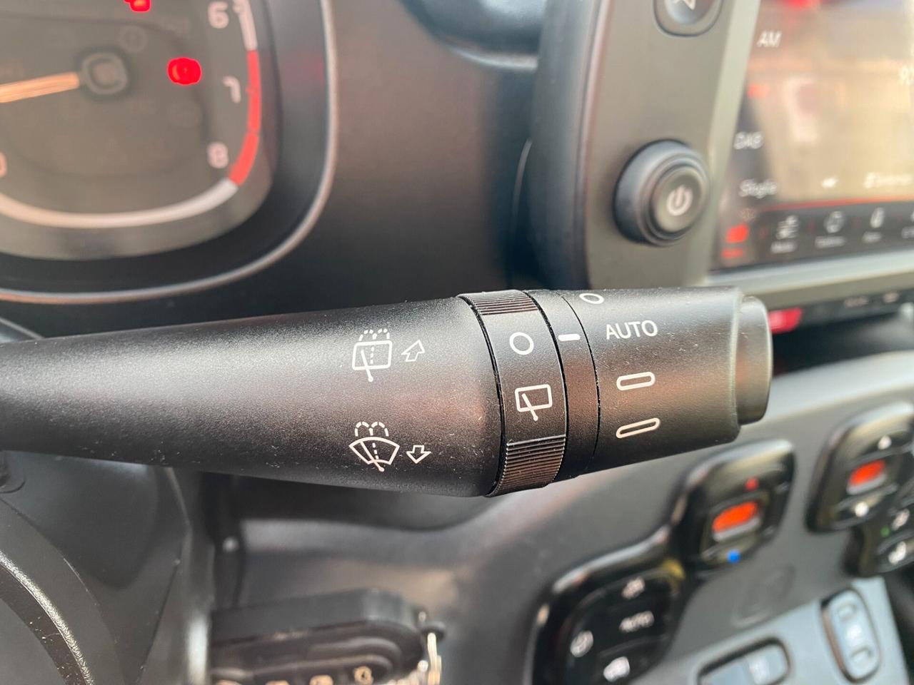 FIAT Panda 1.0 hybrid CROSS 5posti RadioAPP CarPlay