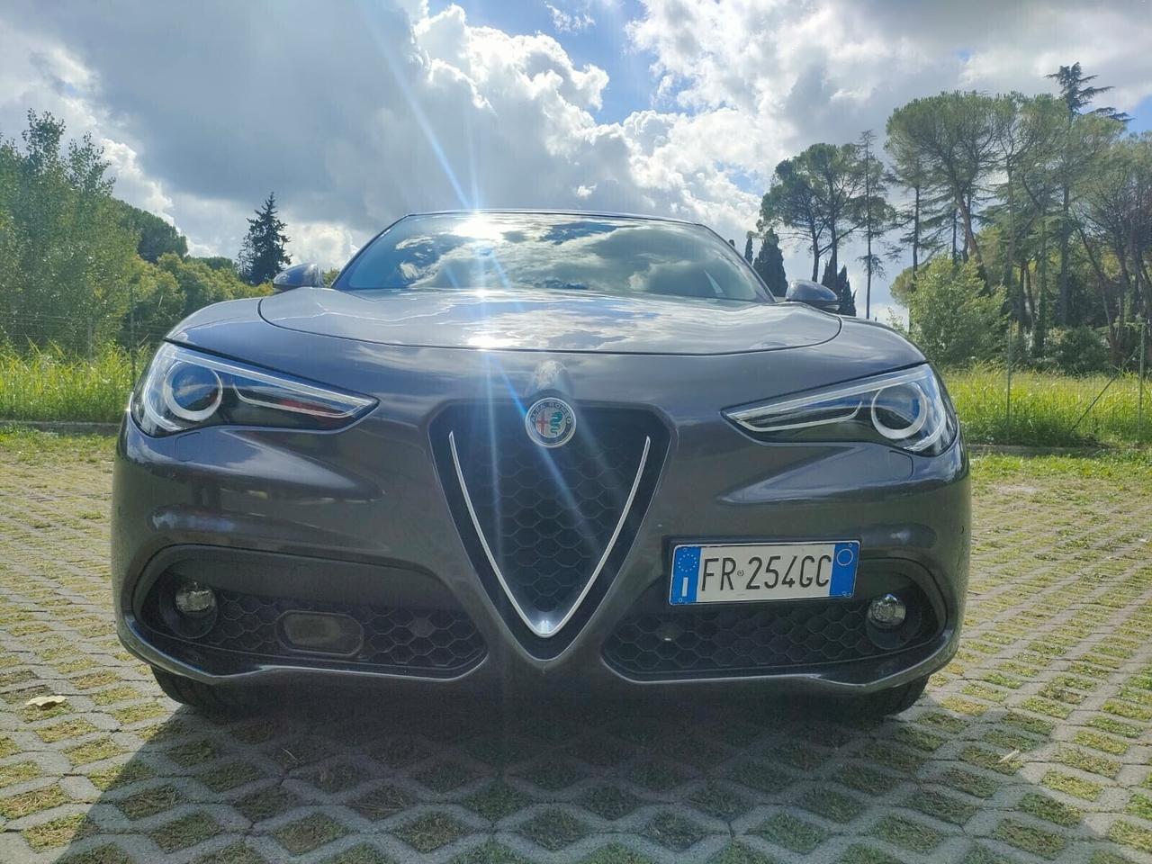 Alfa Romeo Stelvio 2.2 Turbodiesel 210 CV AT8 Q4 E