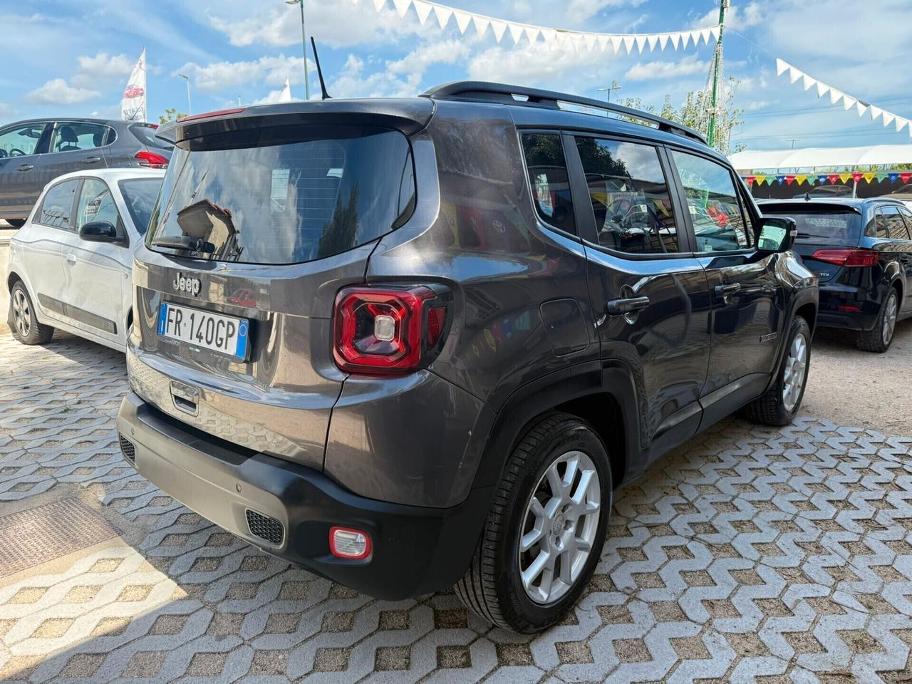 Jeep Renegade 1.6 Mjt DDCT 120 CV Business