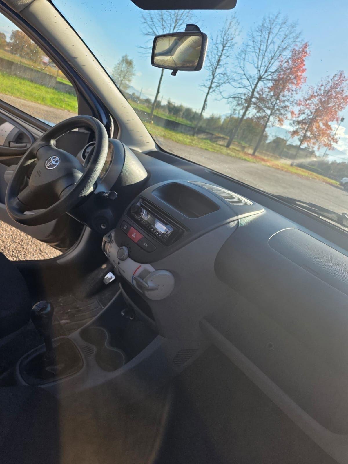 Toyota Aygo 1.0 12V VVT-i 5 porte Sound km 125 mila perfetta