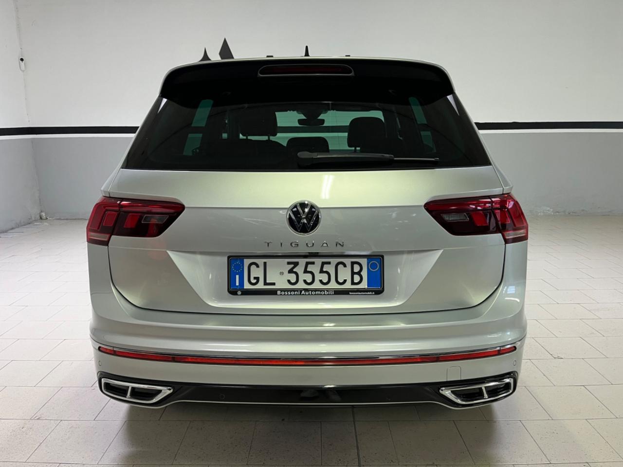 Volkswagen Tiguan 2.0 TDI 150 CV SCR DSG R-Line