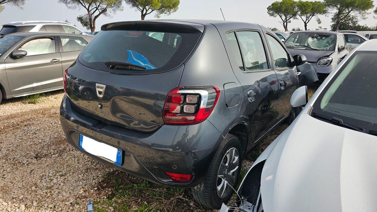 SINISTRATA Dacia Sandero Streetway 75cv 1.0 SCE