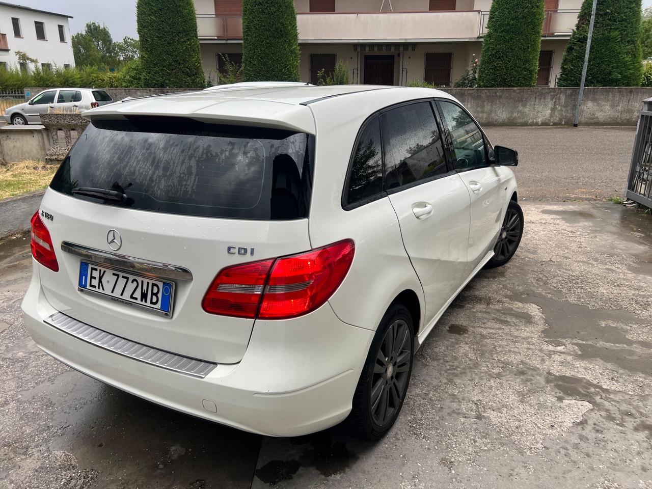 Mercedes-benz B 180 CDI BlueEFFICIENCY EXECUTIVE