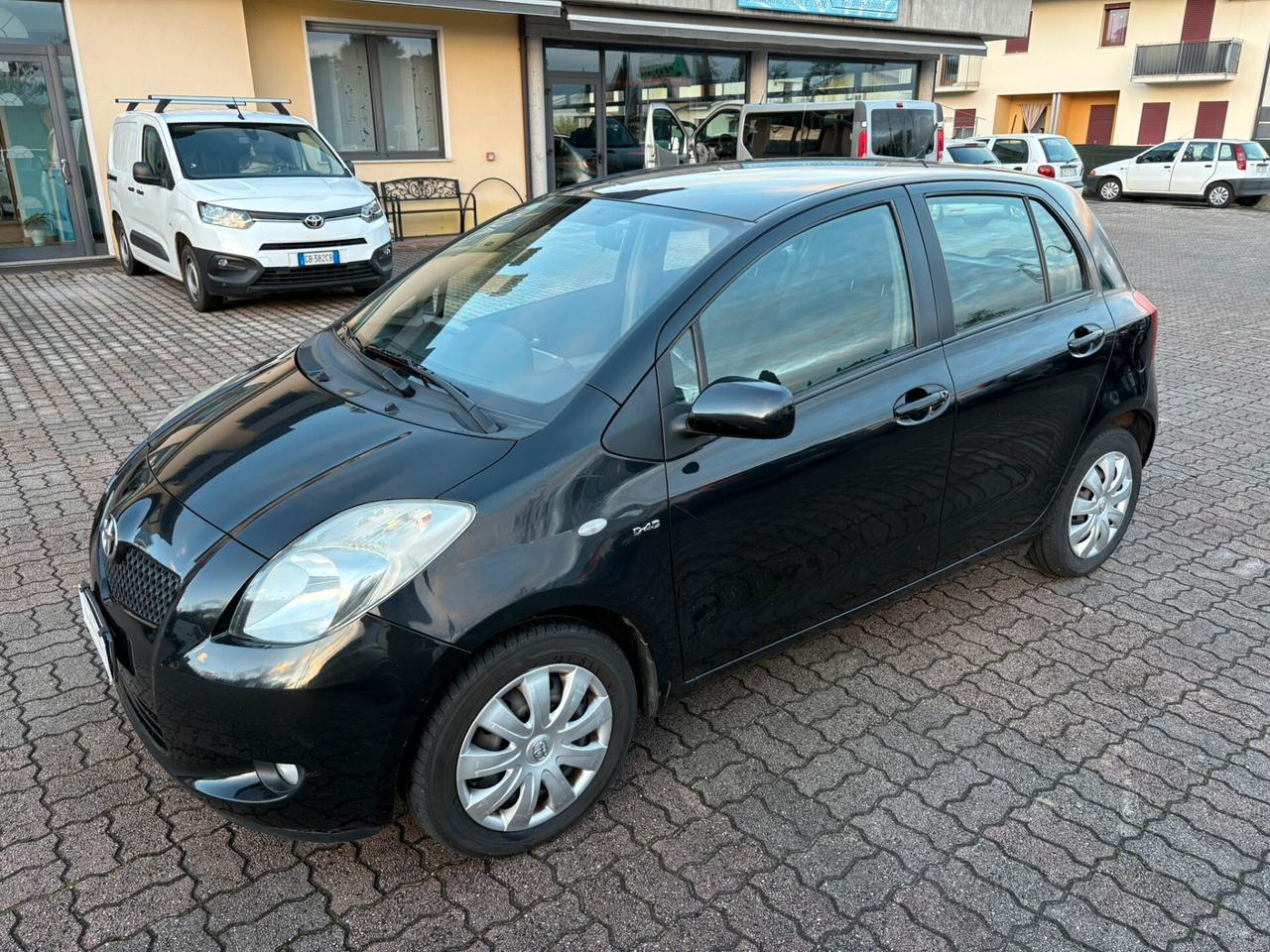 TOYOTA YARIS 1.4 D-4D 5/PORTE SI A NEOPATENTATI