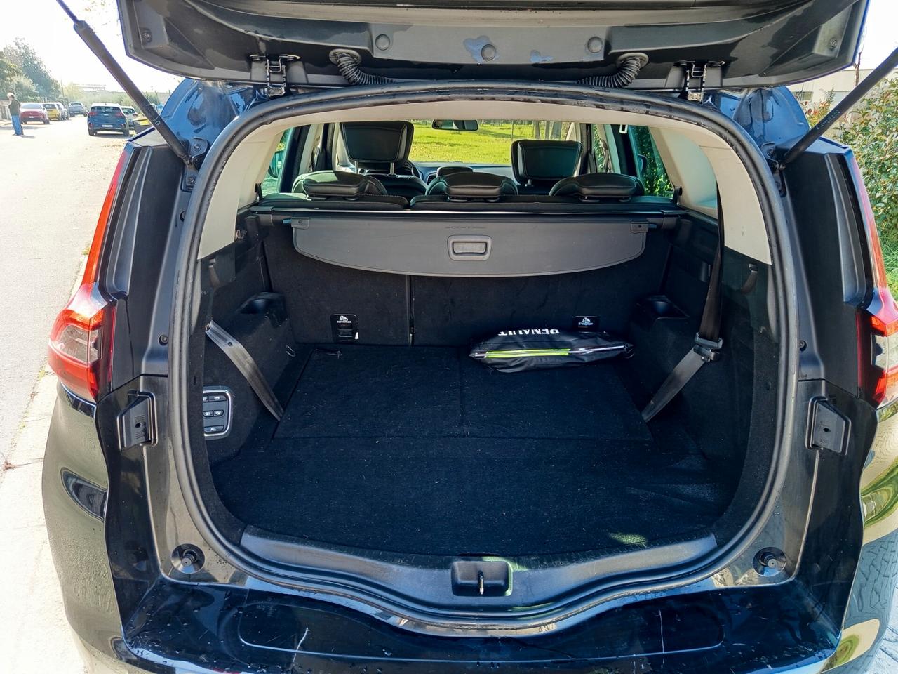 Renault Grand Scenic dCi 130 CV Energy Initiale Paris 7 posti