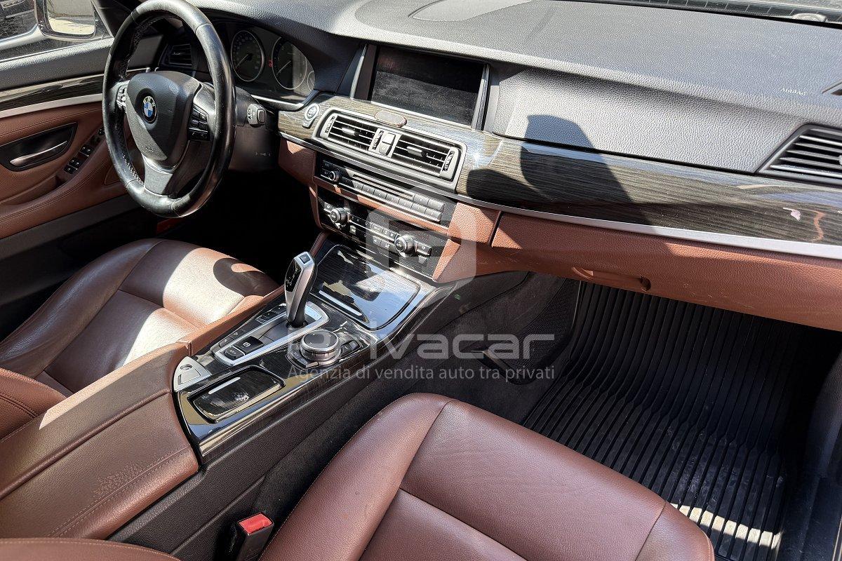 BMW 530d xDrive 249CV Touring Luxury