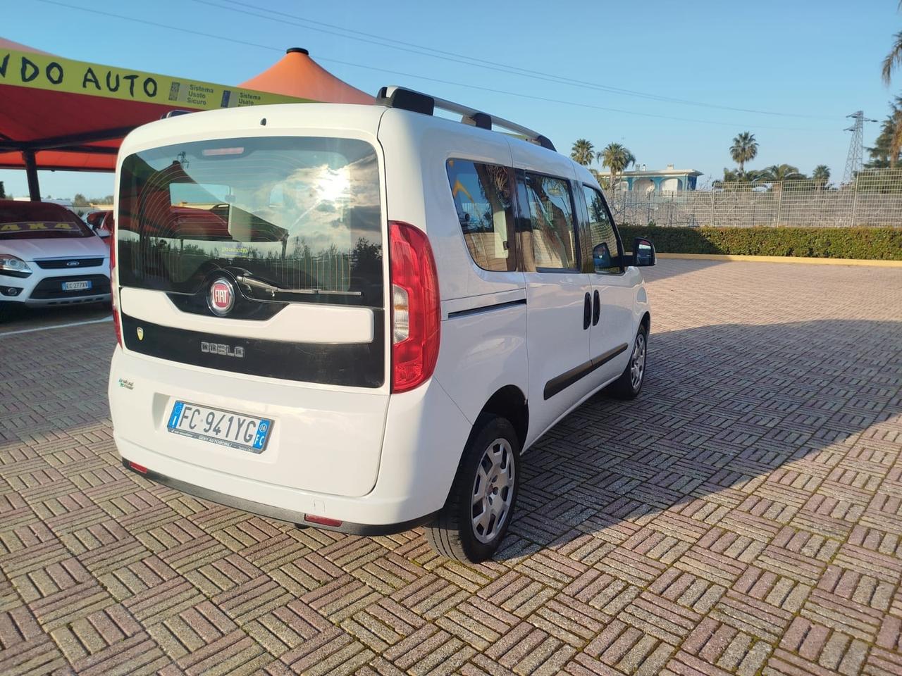 Fiat Doblo Doblò 1.4 T-Jet 16V Natural Power 7 POSTI