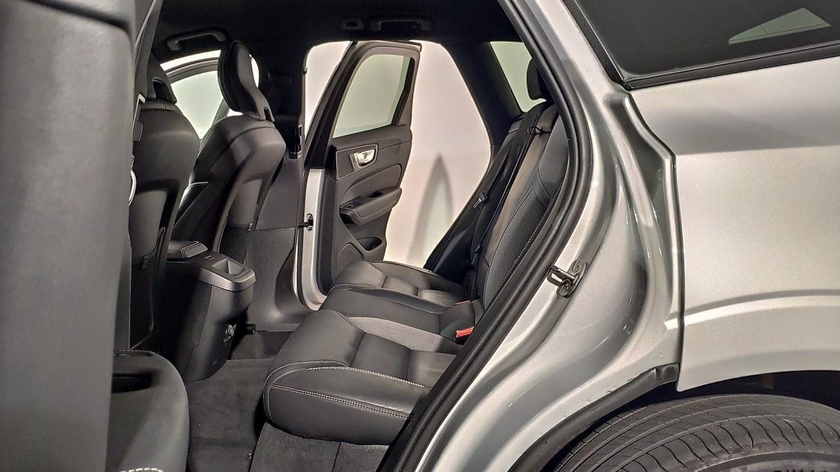 VOLVO Xc60 B5 Mild Hybrid Awd Automatico Plus Dark