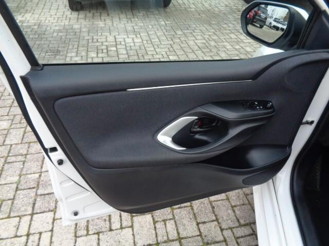 Toyota Yaris 1.5 Hybrid 5 porte Active NESSUN VINCOLO DI FINANZIAMENTO