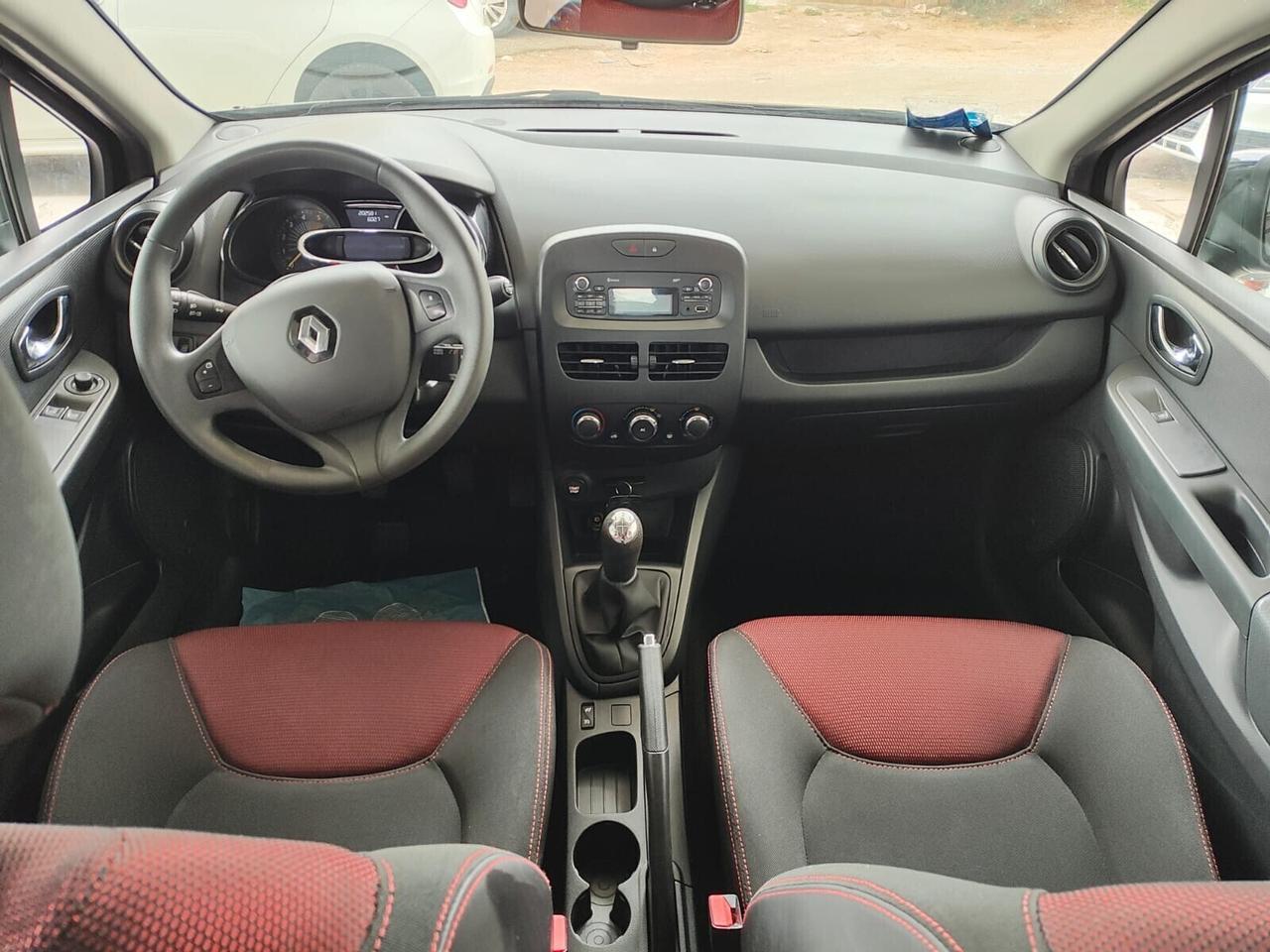 Renault Clio 1.5 dCi 8V 75CV 5 permuto