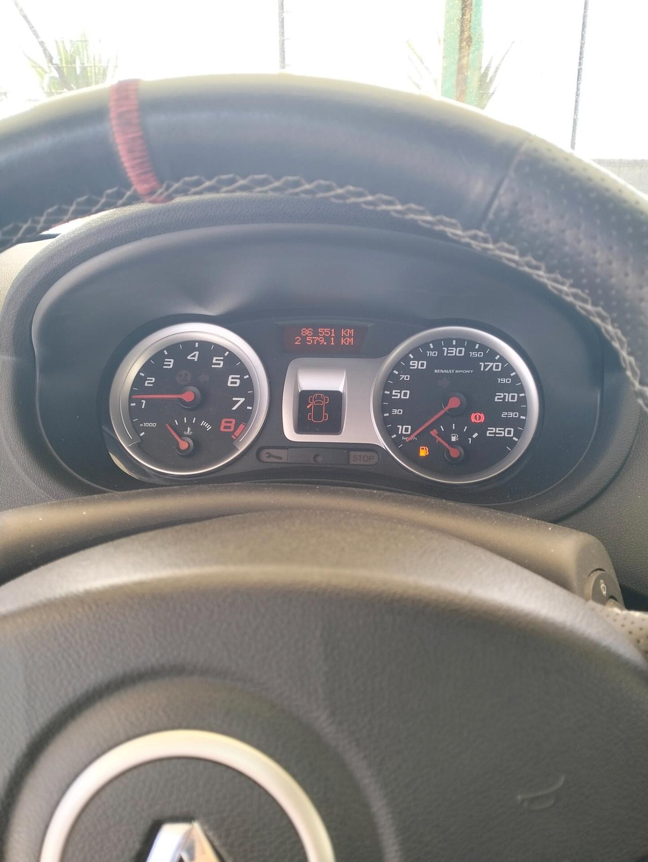 Renault Clio 2.0 16V 200CV 3 porte RS