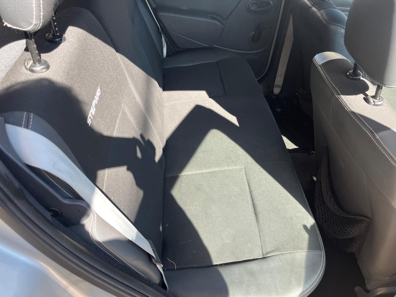 Dacia Sandero Stepway 1.6 8V GPL 85CV