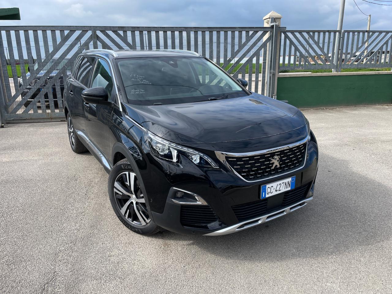 Peugeot 5008 1.5 BlueHDi 130 EAT8 Allure-LED-NAVIGATORE-RETROCAMERA