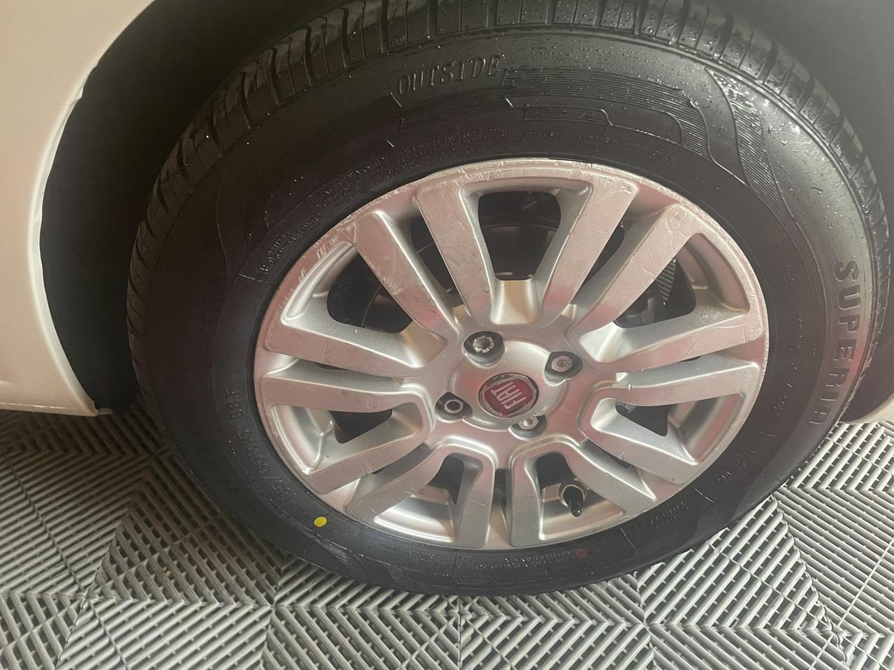 Fiat Punto 1.3 MJT II 75 CV 3 porte Lounge