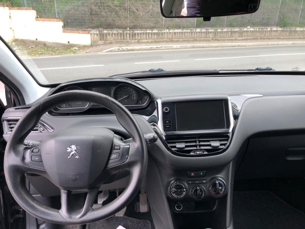 Peugeot 208 1.4 HDi 5 porte Allure - Garanzia 12 Mesi