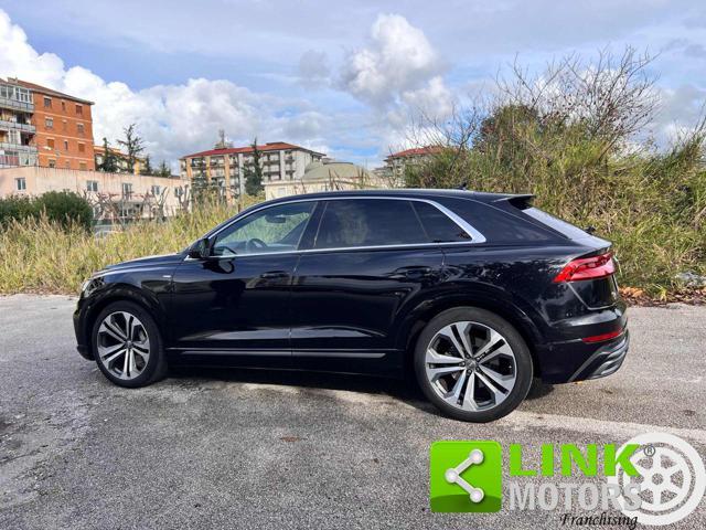 AUDI Q8 50 TDI 286 CV quattro tiptronic Sport GARANZIAUDI