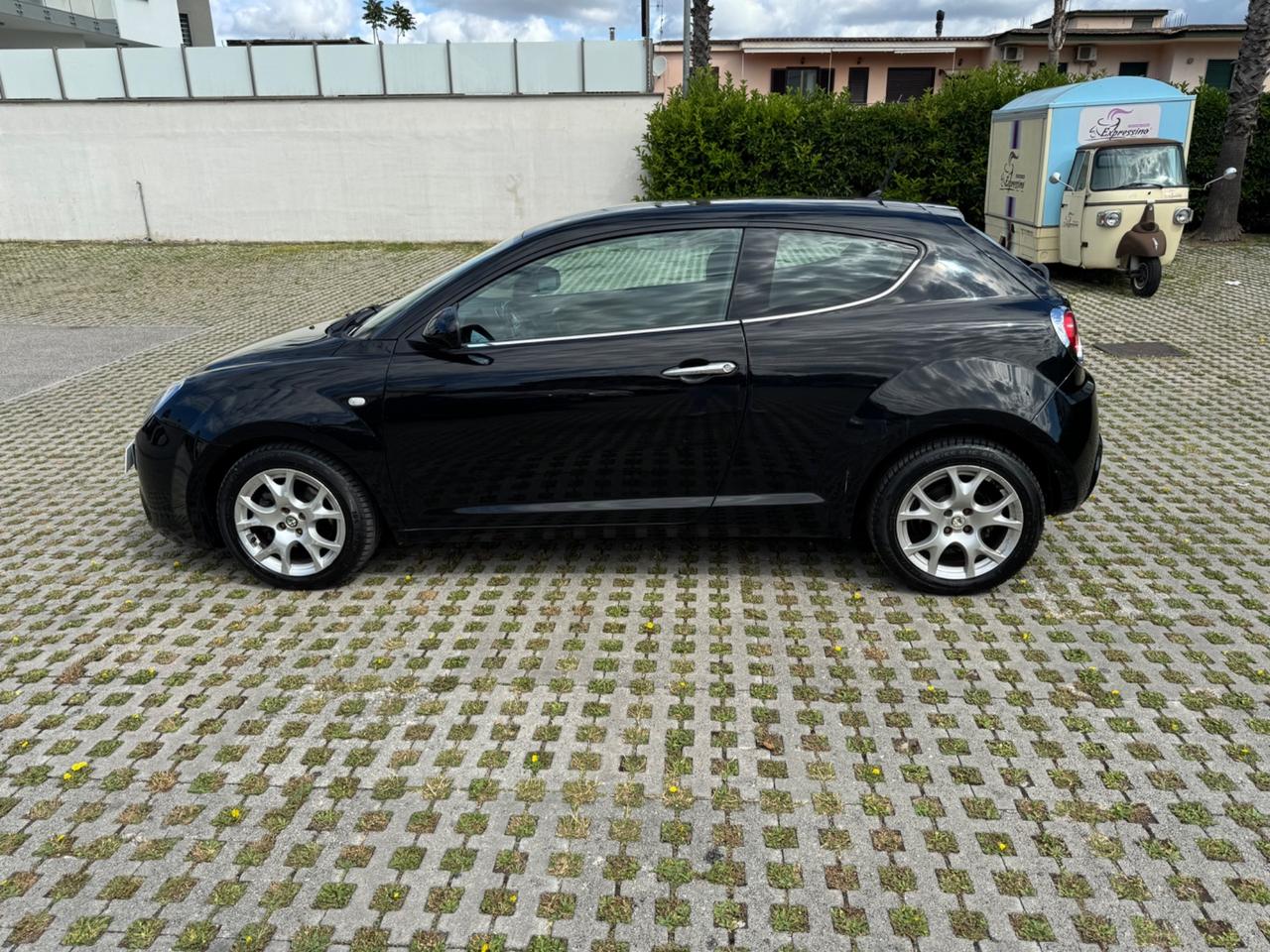 Alfa Romeo MiTo 1.3 JTDm 16V 90 CV Distinctive Sport Pack