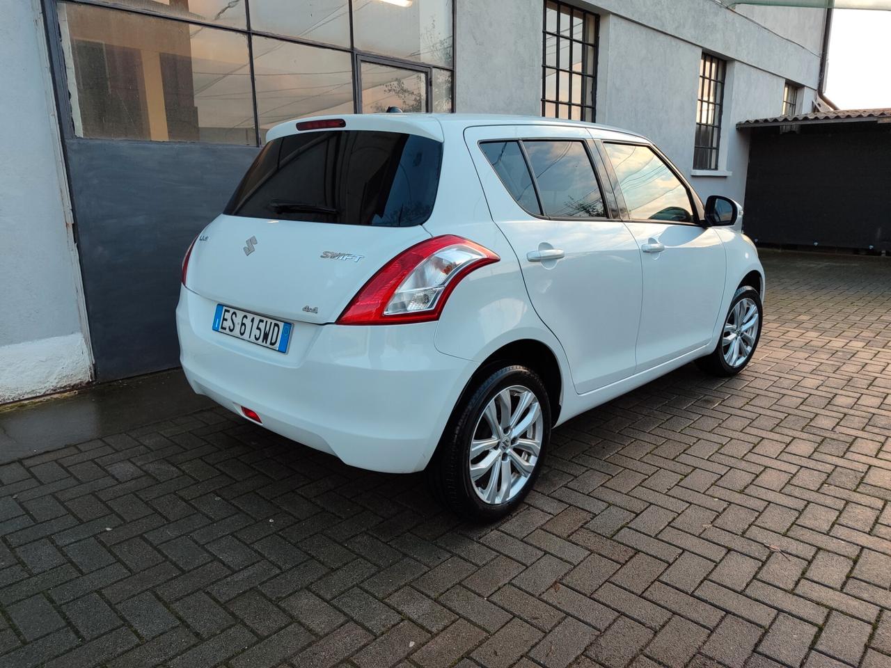 Suzuki Swift 1.2 VVT 4WD 5 porte B-Top