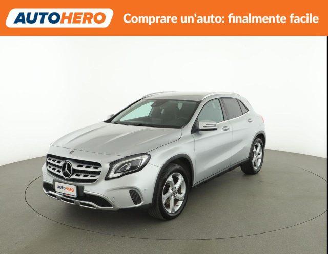 MERCEDES-BENZ GLA 200 d Automatic Sport