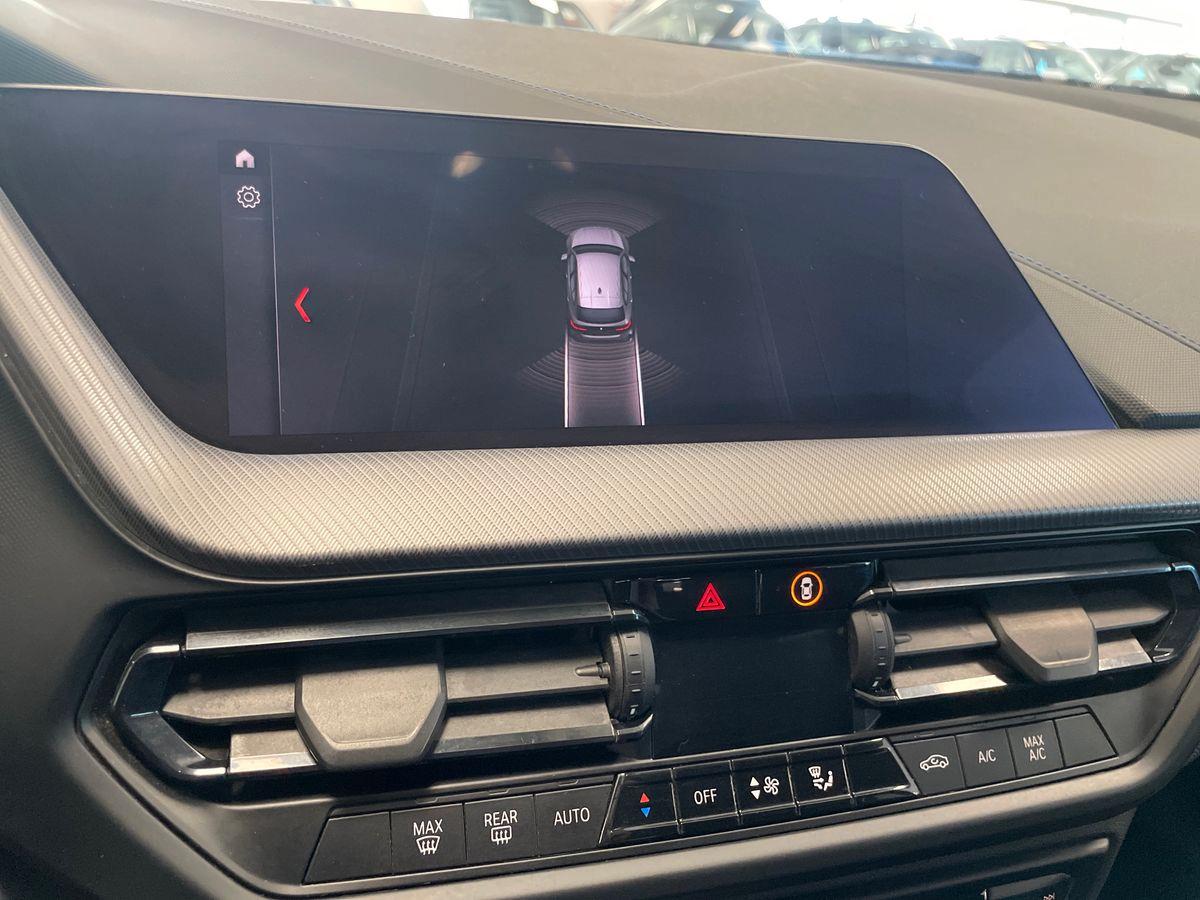 BMW Serie 1 F40 - 116d Msport