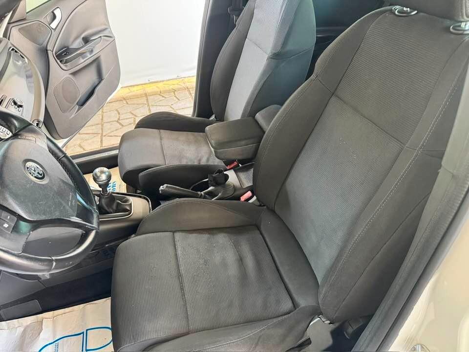 Alfa Romeo Giulietta 1.4 Turbo 120 CV GPL Distinctive